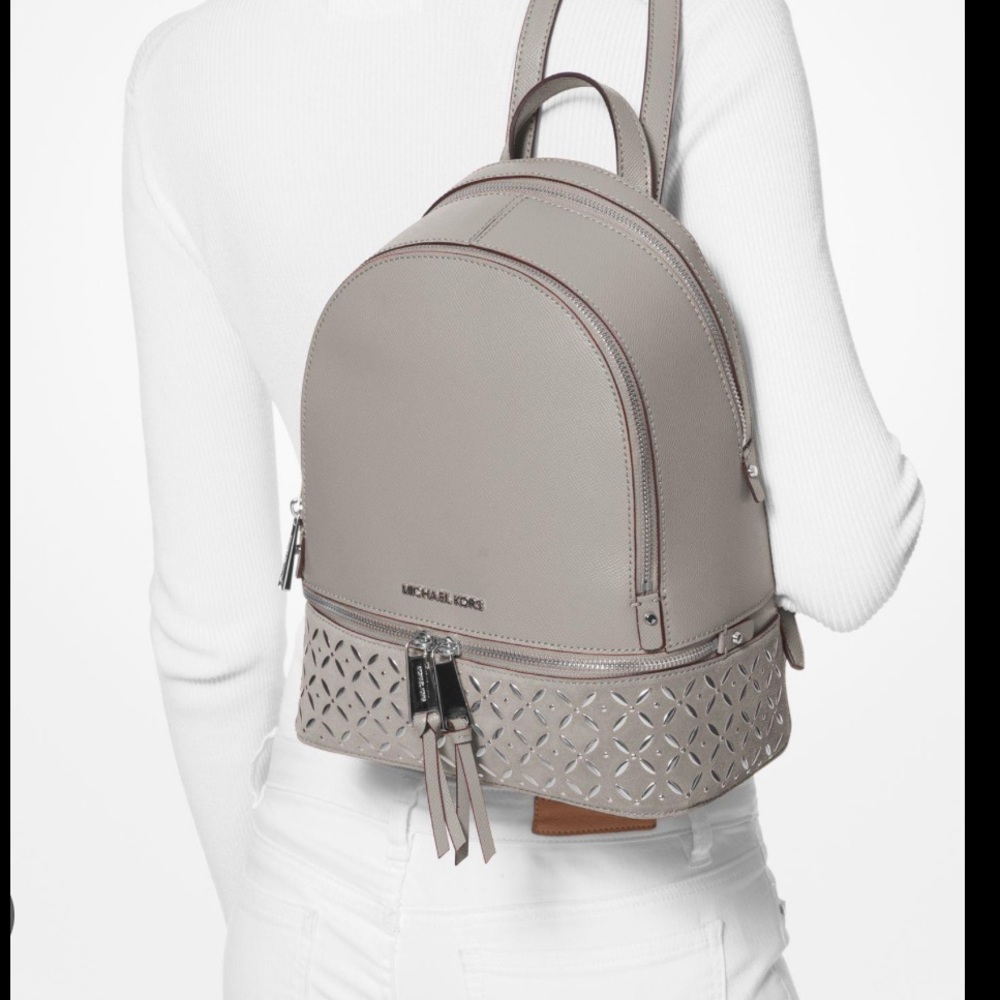 Micheal Kors ✨ Rhea Medium Embellished Leather Backpack